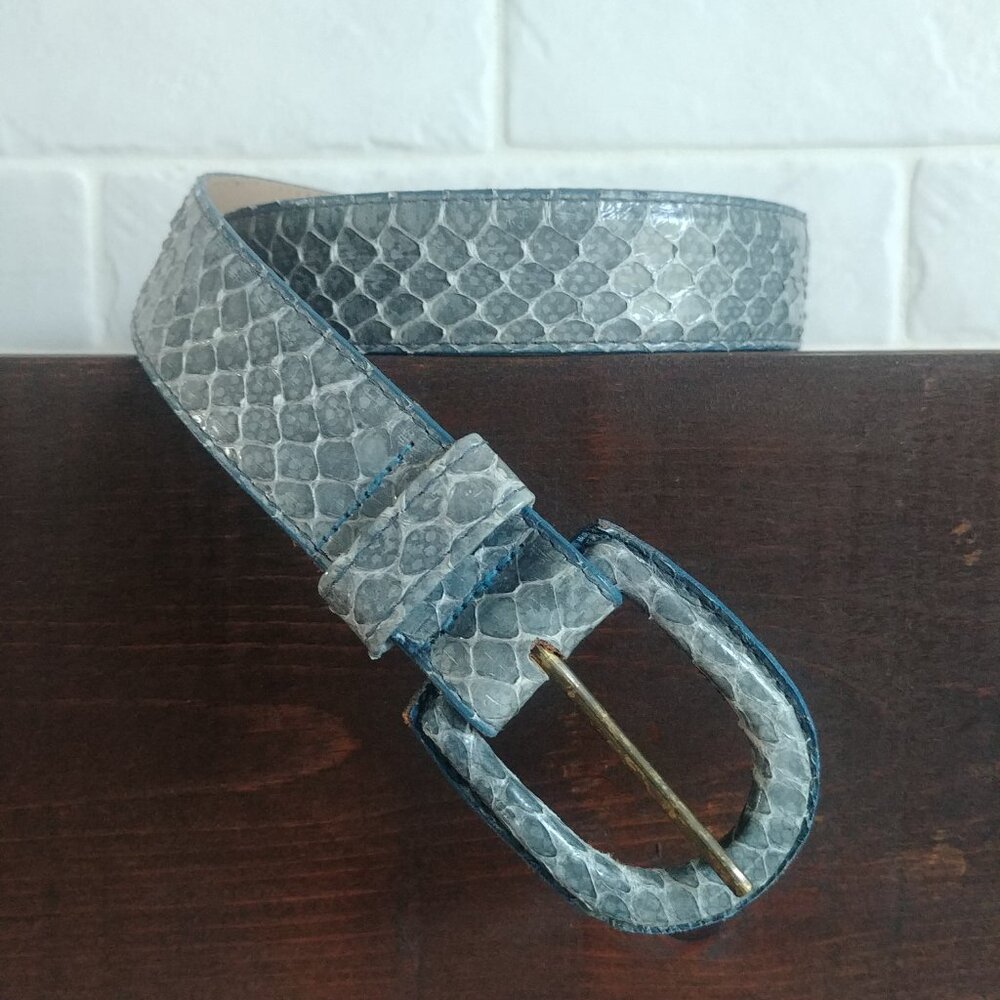 Vintage Ceinture Emmanuel genuine reptile leather light blue Medium